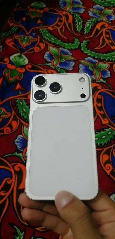 iphone 11 17 pro korpusta