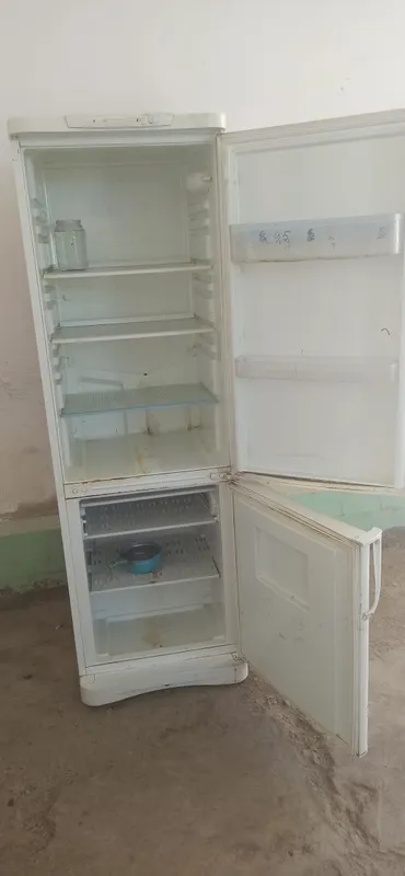 Холодилник индесит — фото 1