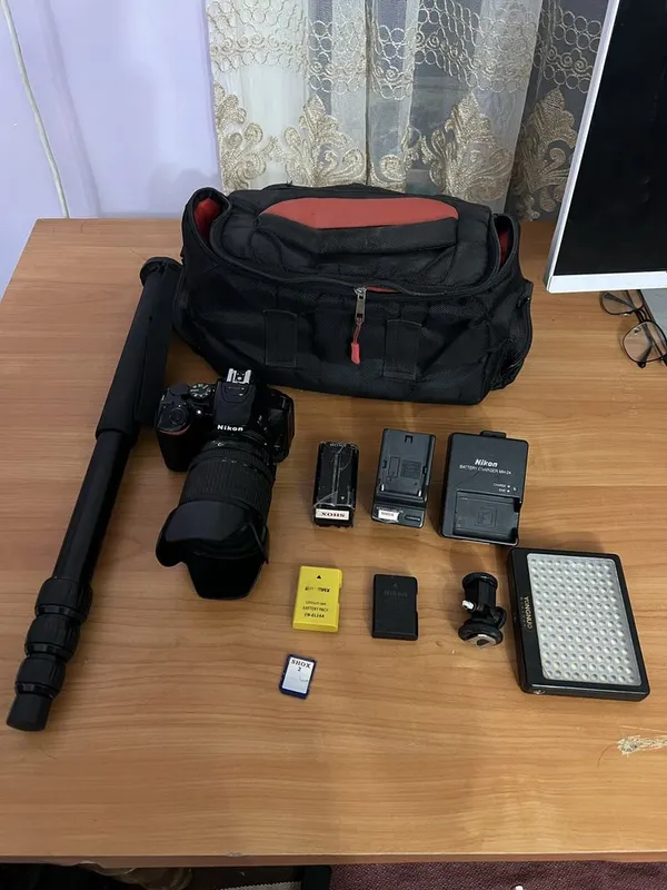 Nikon5500 idalniy 1 Nikon5500 idalniy 1