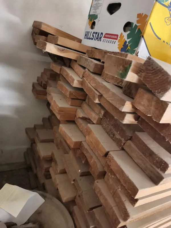 Taxta 3x14. 4 metrlik 1 Taxta 3x14. 4 metrlik 1