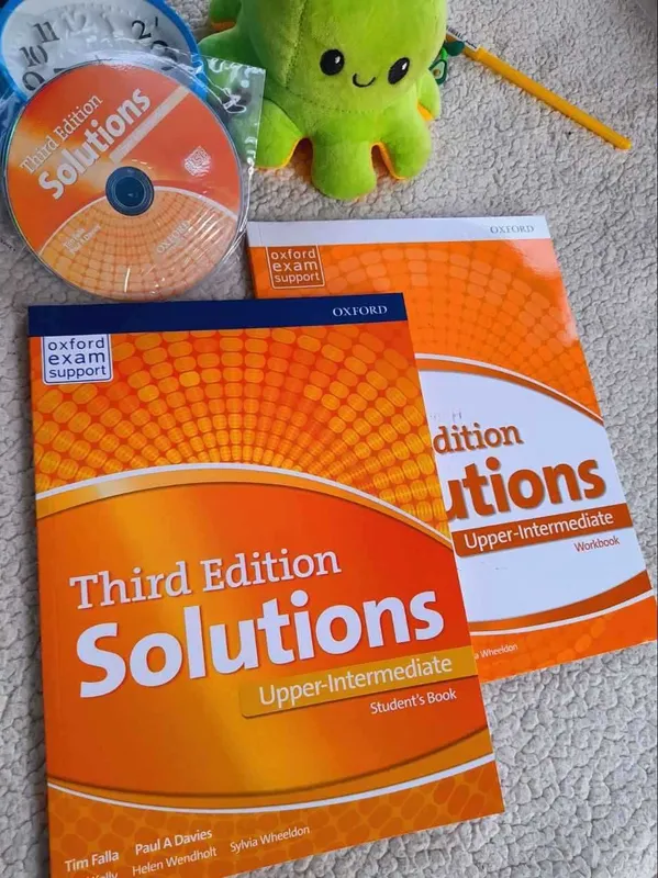 Solutions elementary, Solutions intermediate english grammar in use 4 Solutions elementary, Solutions intermediate english grammar in use 4