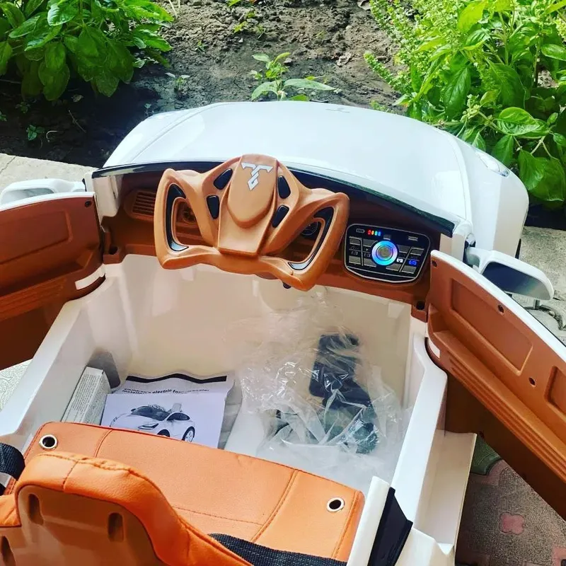 Tesla Model S Plaid детская машина, электромобиль — подарок для детей 3 Tesla Model S Plaid детская машина, электромобиль — подарок для детей 3