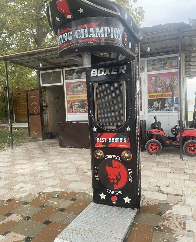Udarnik lafolati bilan 3 Udarnik lafolati bilan 3