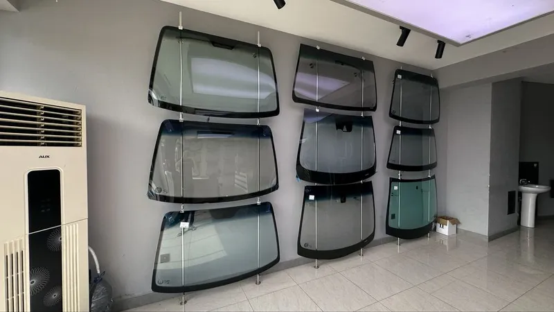 Avtoglass Avto oyna va Tanirovka xizmati — фото 1