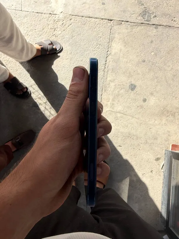 Iphone 12 64gb kar dok 7 Iphone 12 64gb kar dok 7