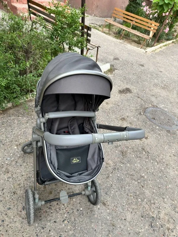 Срочно продаётся детская коляска — фото 1