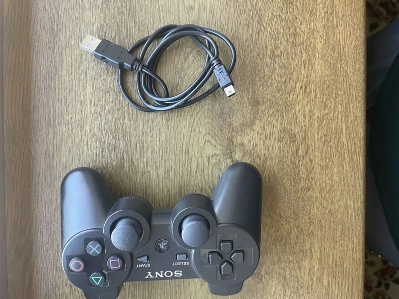 Беспроводной геймпад (джойстик) для ПК / PS3 с Bluetooth + кабель 4 Беспроводной геймпад (джойстик) для ПК / PS3 с Bluetooth + кабель 4