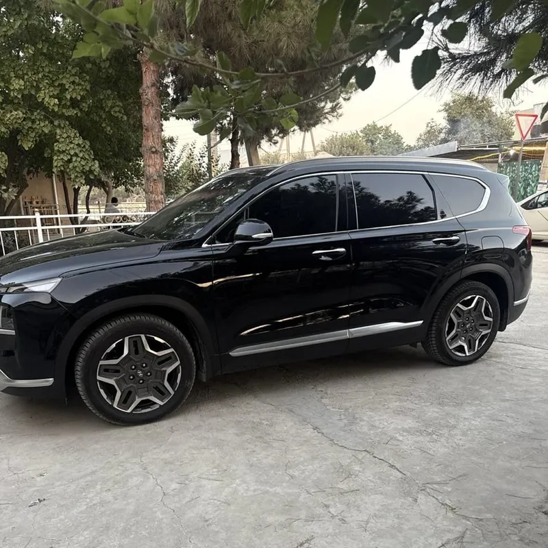 Hyundai Santa Fe 2022 Full 2,5 мотор 7 места 4