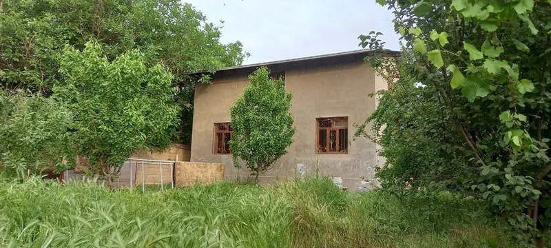 Уй сотилади 6 сот 7