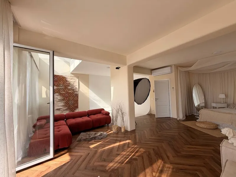 7-комнатная квартира, 216 м², Яккасарай 10 7-комнатная квартира, 216 м², Яккасарай 10