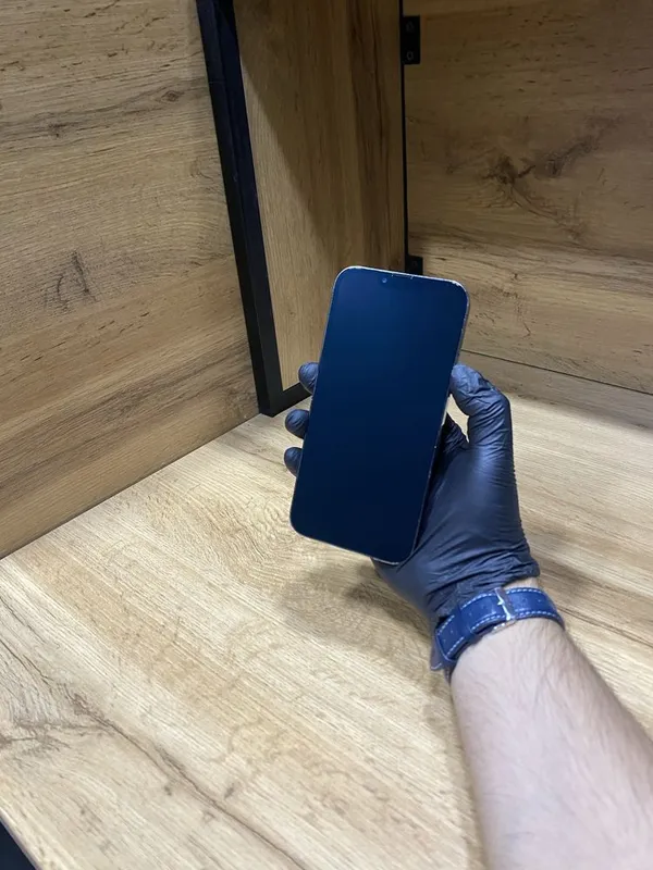 Iphone 13 pro max sotuvda 2 Iphone 13 pro max sotuvda 2