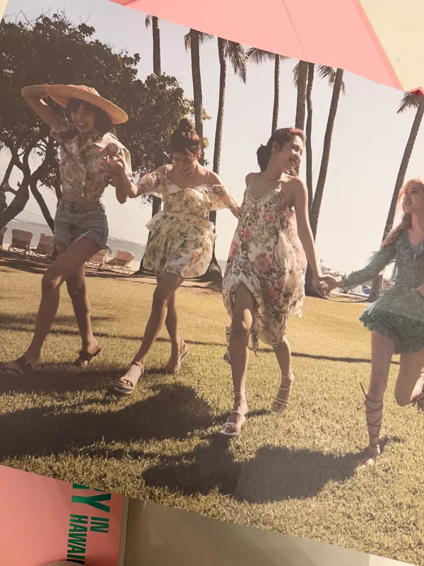 Black pink Summer Diary in Hawaii 5 Black pink Summer Diary in Hawaii 5