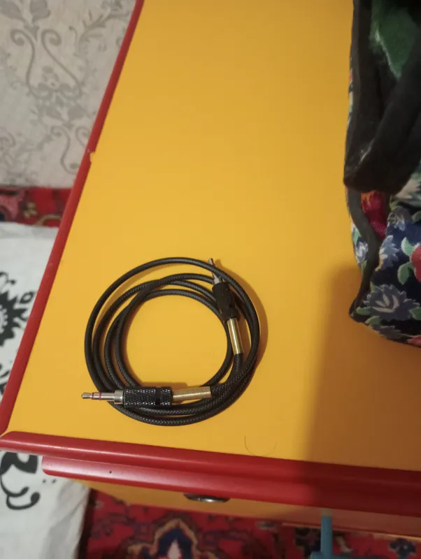AUX 2