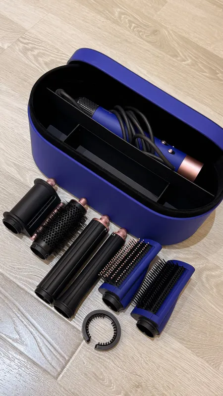 Стайлер Dyson 6 насадок 1