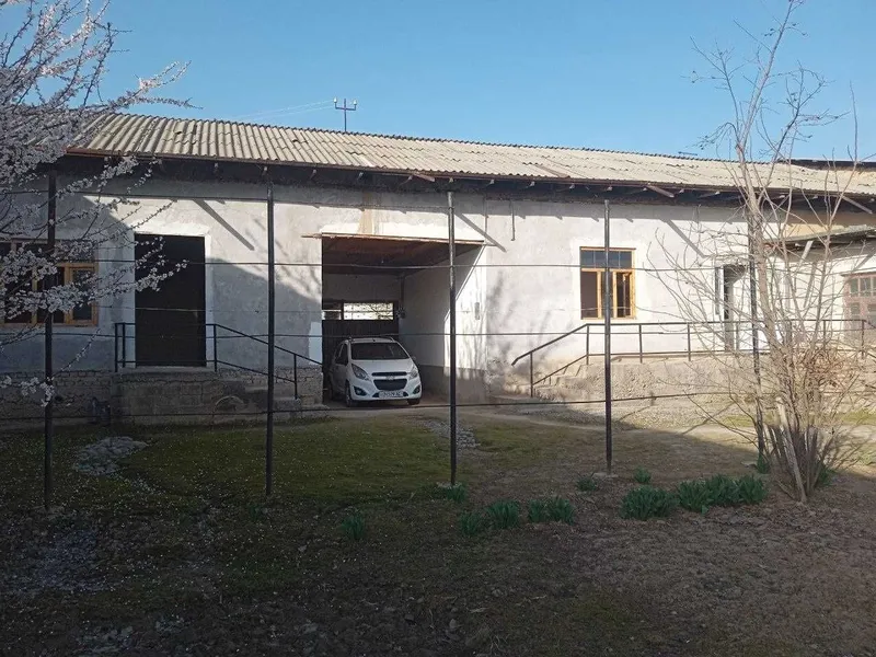 Uchaska sotiladi 8 sotix gaz suv svet bor — фото 2