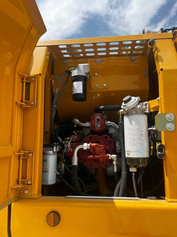 Экскаватор колесный Liugong W915E. Рассрочка Предоплата 30%. — фото 4