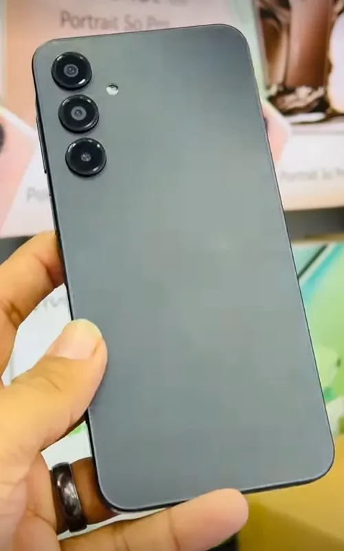 Galaxy A 16 4G pamyat 128/6 xolati yangi