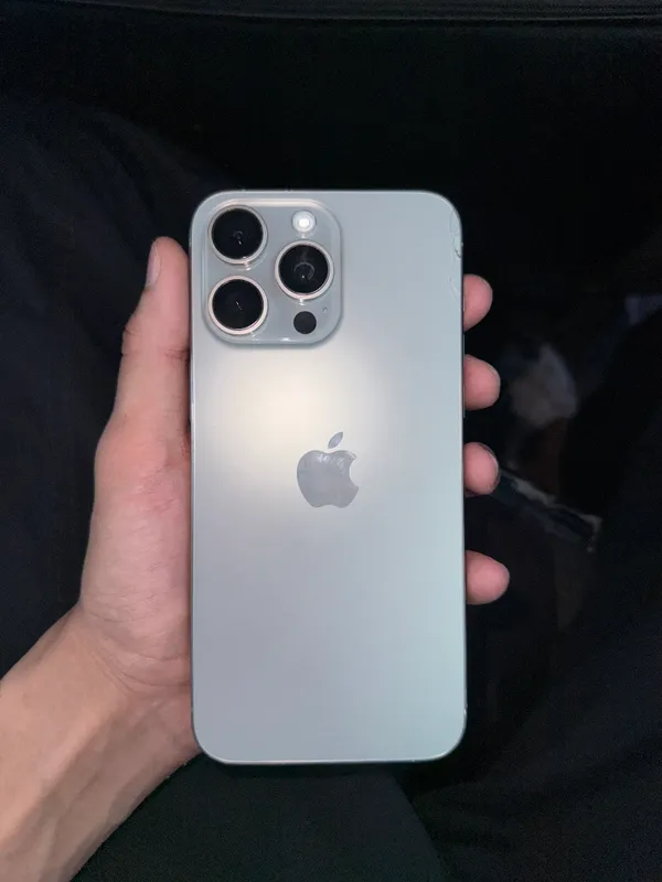 Iphone 15 pro max 1