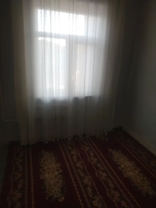 Сдаётся квартира: 6-й микрорайон, дом 8, 2 этаж, 3-комнатная. Квартира сдаётся семейным. 1 Сдаётся квартира: 6-й микрорайон, дом 8, 2 этаж, 3-комнатная. Квартира сдаётся семейным. 1