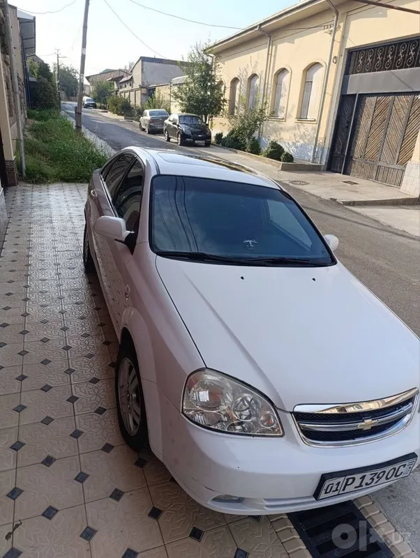 Lasetti 2011 yil metan gaz 3 Lasetti 2011 yil metan gaz 3