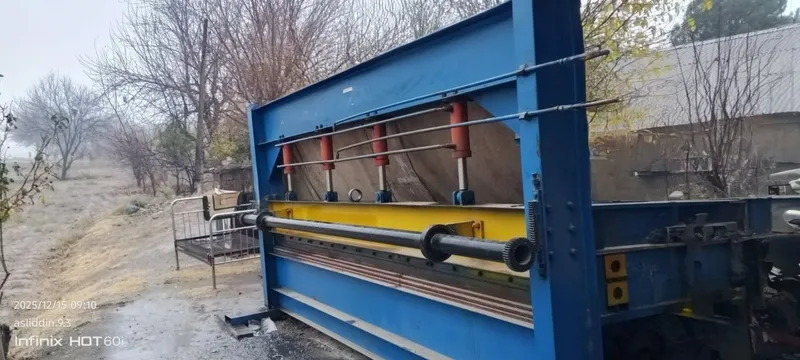 Tunuka bukib beruvchi va kesish stanogi sotiladi 1 Tunuka bukib beruvchi va kesish stanogi sotiladi 1