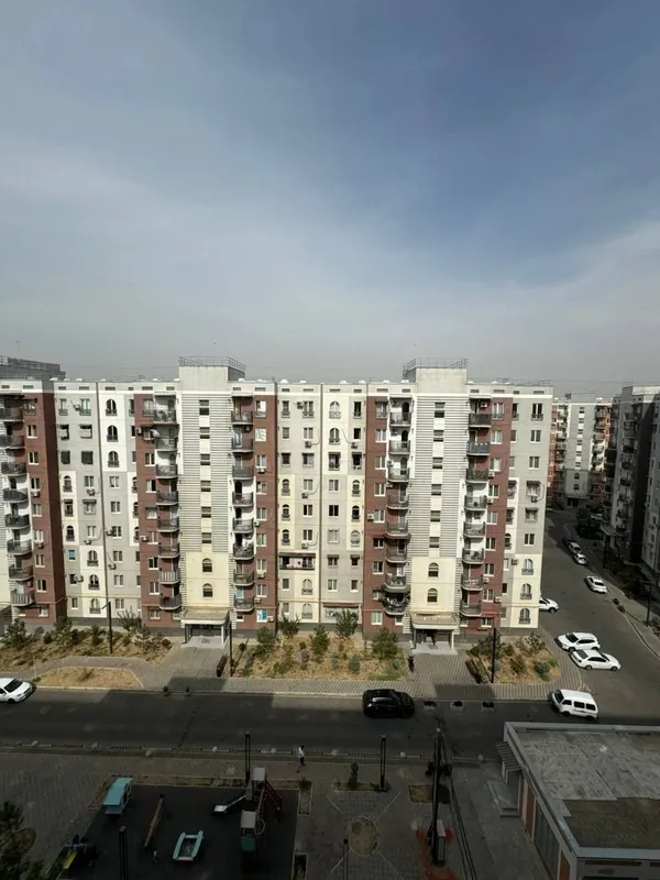 Продаётся 3-комнатная квартира в ЖК Assalom Sohil 8