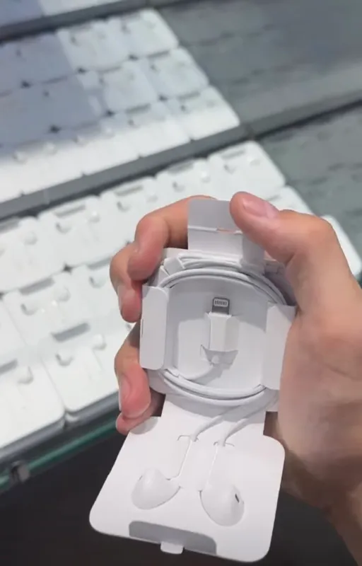 Iphone 11 pro lightning naushnik Earpods Yechma — фото 3