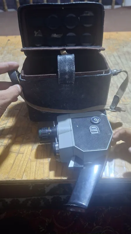 Vidyo kamera aparati.