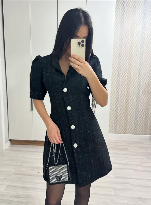 Продается платье твид