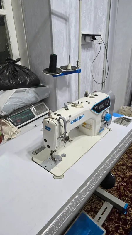 Продаётся швейная машинка Sanling 3 Продаётся швейная машинка Sanling 3
