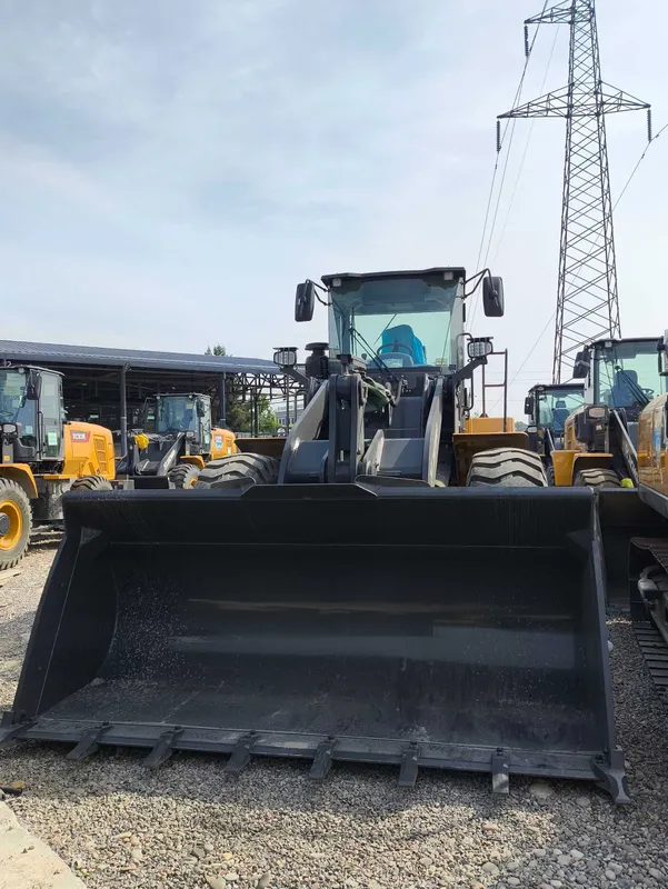 Погрузчик XCMG XC958 3,5 куба джойстик.