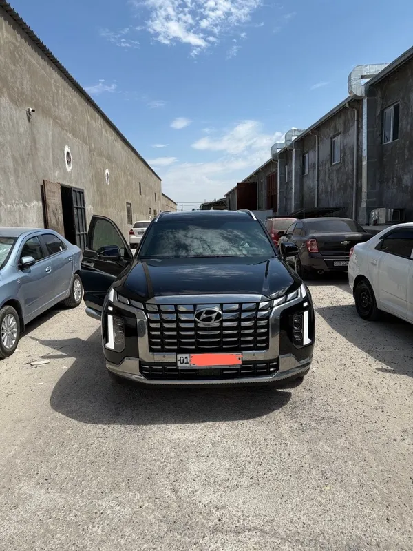 Продам свою машину Хундай Палисад 2025 год