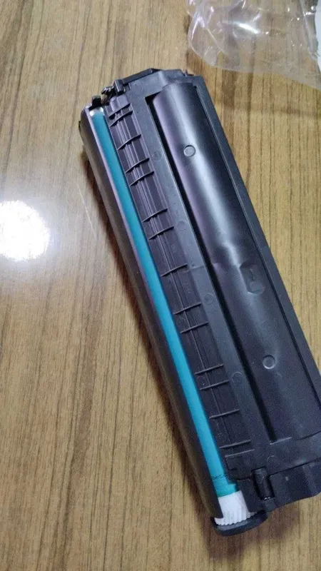 Картриджи hp1010 без тонера 4
