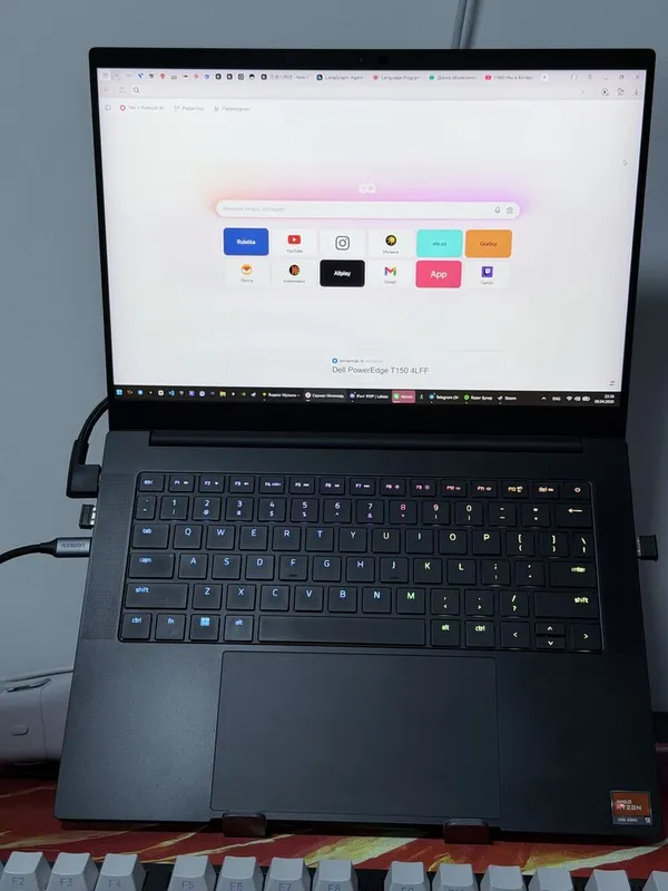 Продам свой ноутбук Razer blade 14 4070/8gb 32gb/1tb очень сильный ! — фото 1