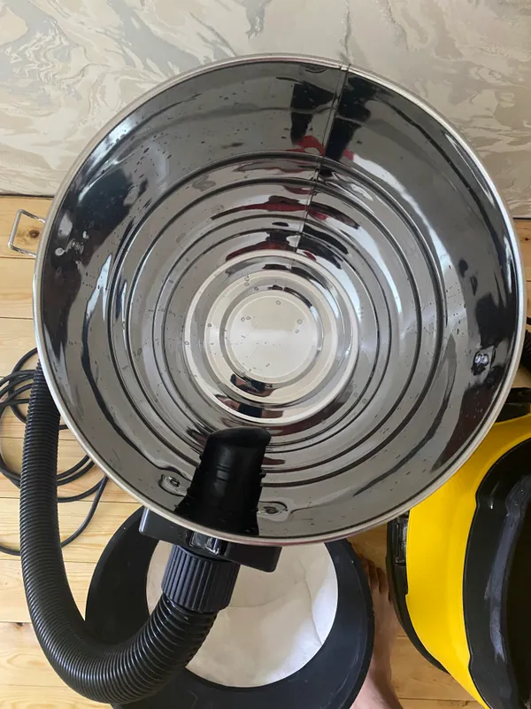 Pilsos Rolf 1400w xolati yangi 2