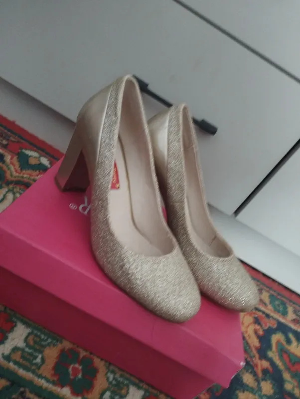 tufli 2 marta kiyilgan butun yangi dek 3