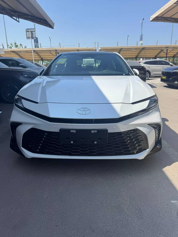 Для продажи Toyota Camry китайской сборки XV80 2 литра 178 л.с