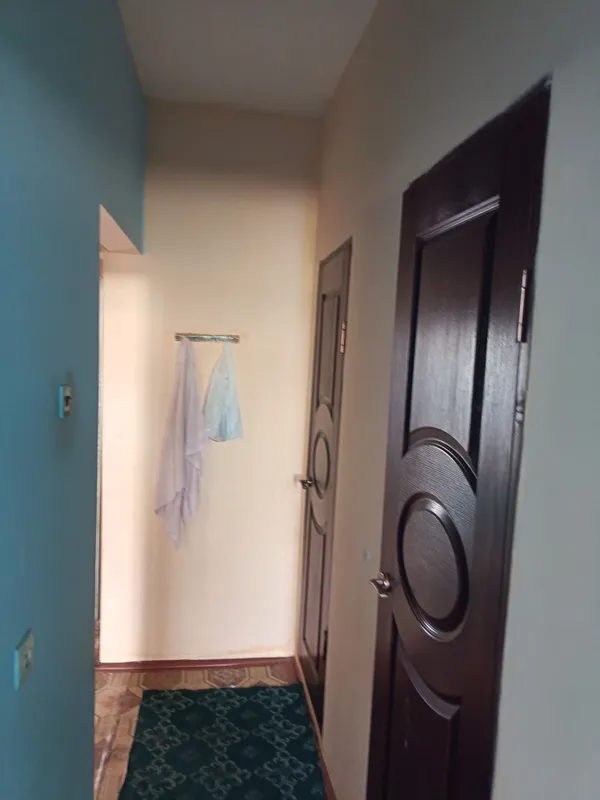 Продаётся 2х комнатная квартира,В квартале 5/5-34дом — фото 3