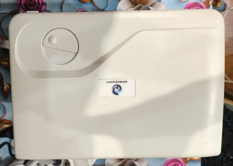 Yoritgich va filtrli ixcham Homehappy akvariumi sotiladi 2 Yoritgich va filtrli ixcham Homehappy akvariumi sotiladi 2