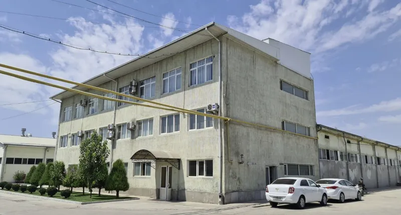 Продаётся предприятие без оборудования! 2.5га в Бектемирском р-не