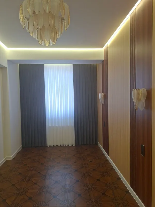Срочно продаётся 4-комнатная квартира в новостройке ЖК «Кукча Дарвоза» — фото 1