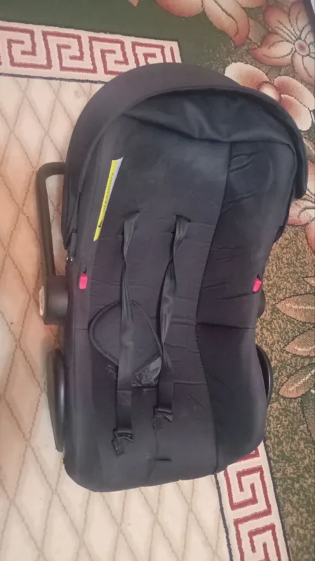Avto kreslo detskiy 2 Avto kreslo detskiy 2