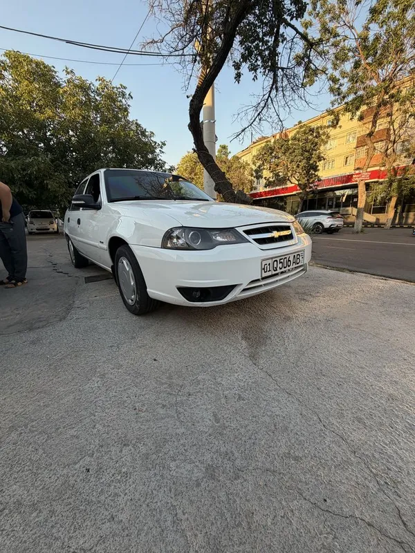 Neksa 2 kiraskasi toza afta salondan bir qol olib minlngan xarajatiyoq 2 Neksa 2 kiraskasi toza afta salondan bir qol olib minlngan xarajatiyoq 2