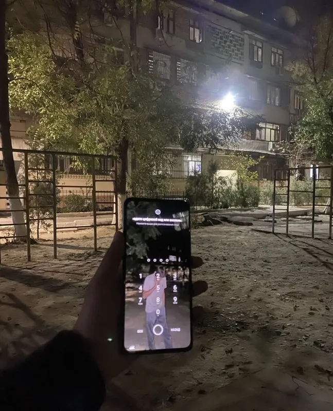 Продается редми нот 14 256 гб все родное каробка ест. 3