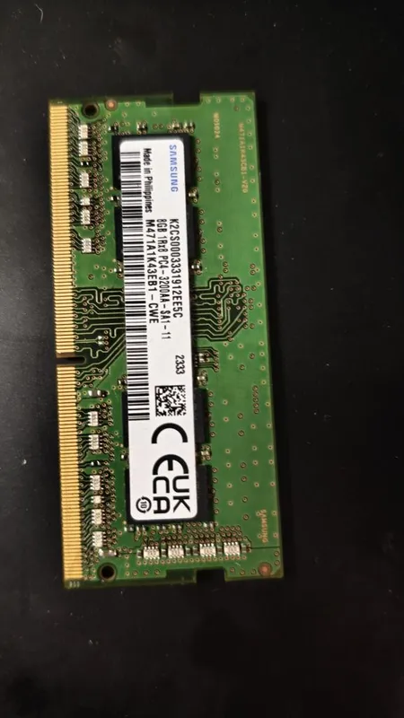 Продам Samsung ddr4 8gb 3200 для ноутбука