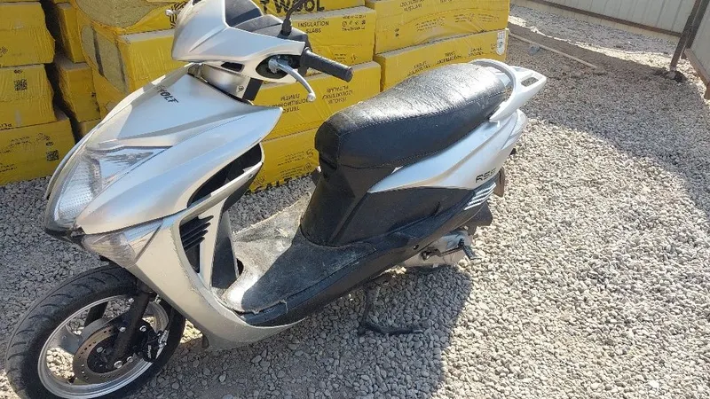 Skuter sotiladı xolatı yaxshı 3 Skuter sotiladı xolatı yaxshı 3