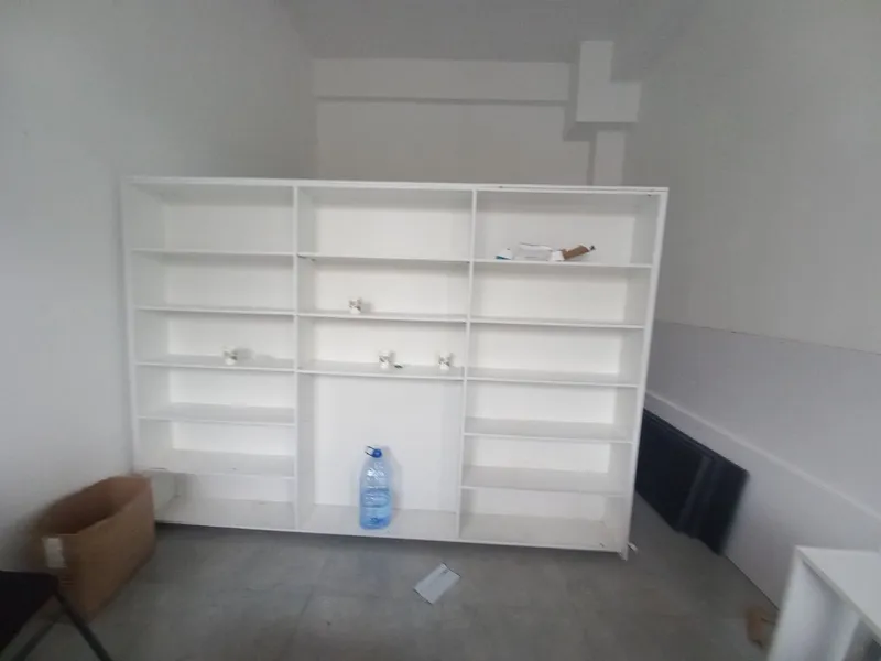 Ofes va do‘kon uchun shkaf sotiladi. Srochniy 4 Ofes va do‘kon uchun shkaf sotiladi. Srochniy 4