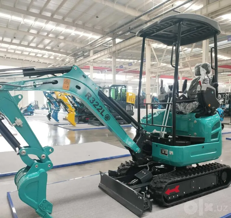 Yangi mini-ekskavator R322L (1,7 tonna) — Kubota dvigateli 1 Yangi mini-ekskavator R322L (1,7 tonna) — Kubota dvigateli 1