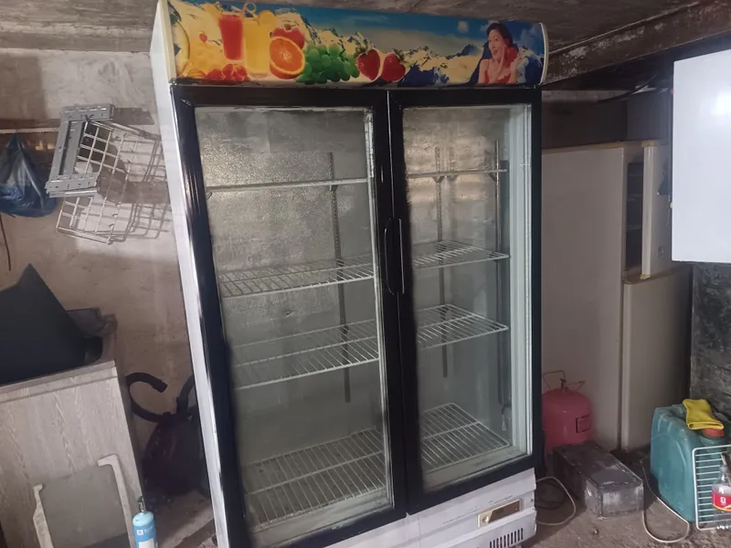 Продам холодильник витрины — фото 3 Продам холодильник витрины — фото 3