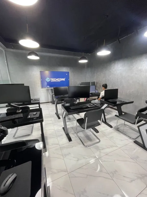 Гидрометцентр OFB | 100кв - нежилое помещение вдоль дороги Аренда — фото 5